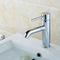 Les robinets mécaniques pour éviers en chrome sans sortie d'eau purifiée